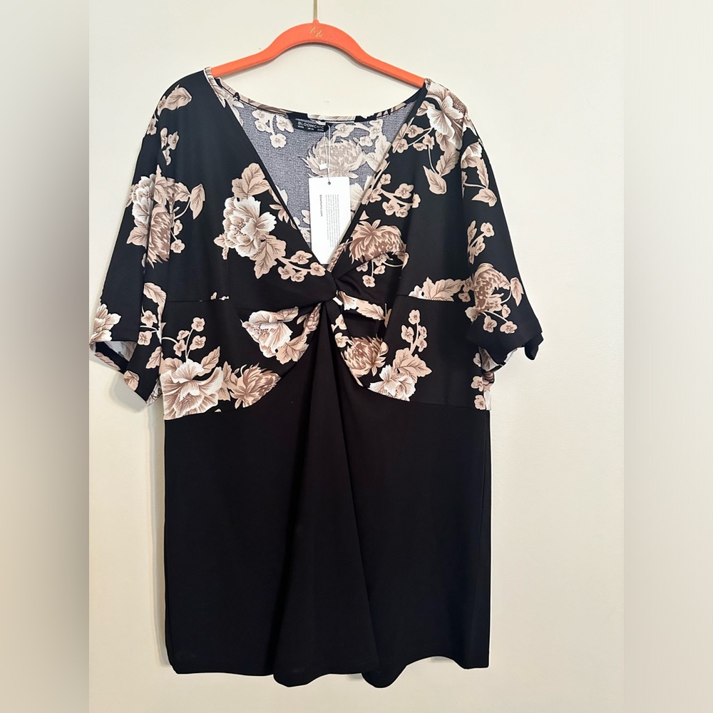 NWT BloomChic blouse